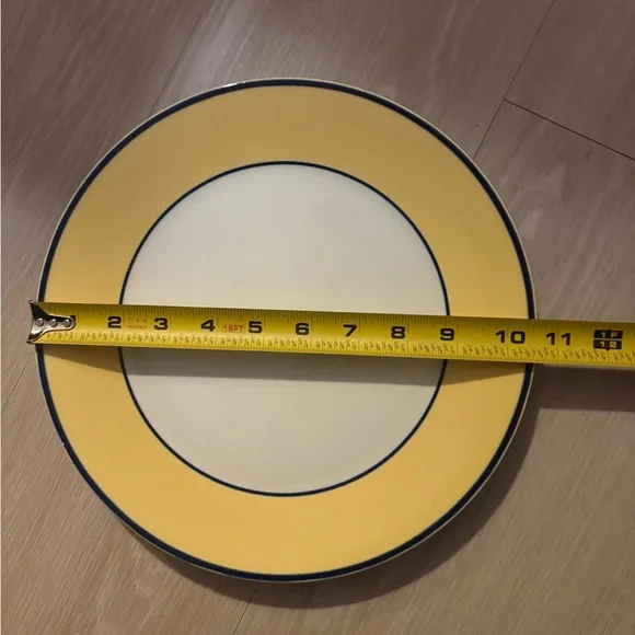 Yellow and White Pagnossin Ironstone Dinner Plate - Picture 1 of 6